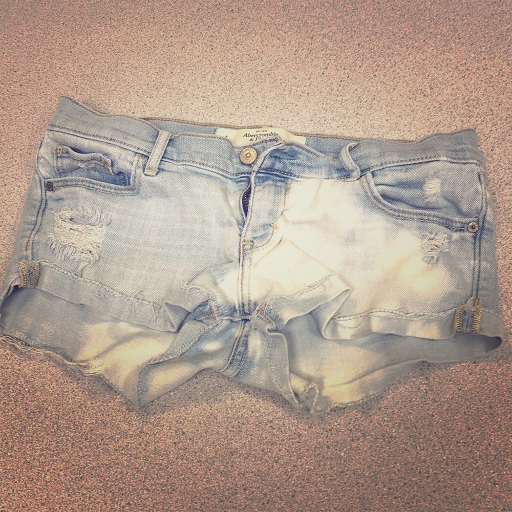 Abercrombie & Fitch shorts size 4.